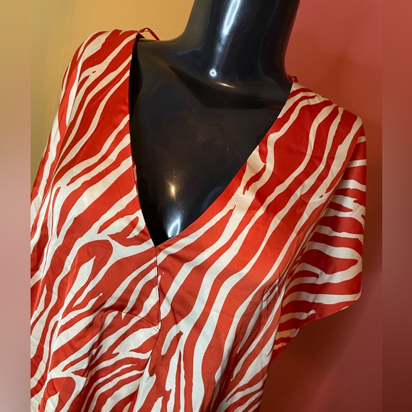 Women’s Addition Elle Sheer Blouse ( 18 ) - Picture 1 of 3